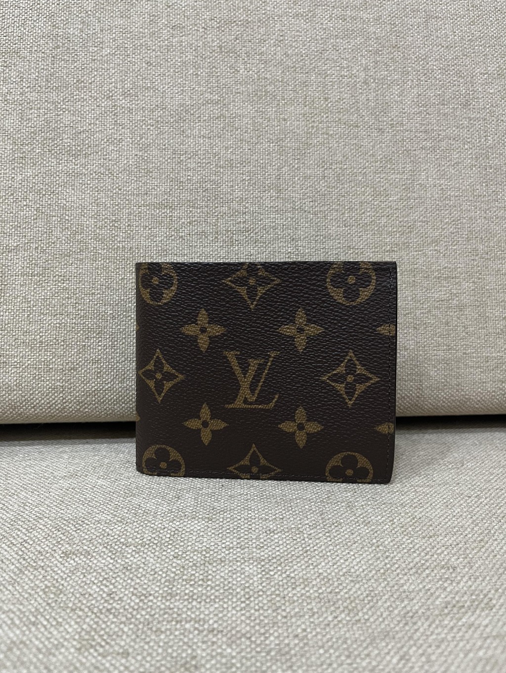 Louis Vuitton Tan/Brown Leather Money Clip Wallet